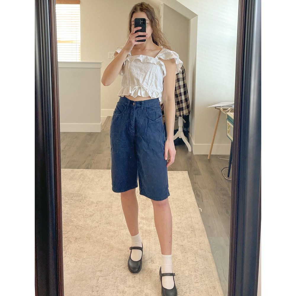Vintage Navy Shorts-Small